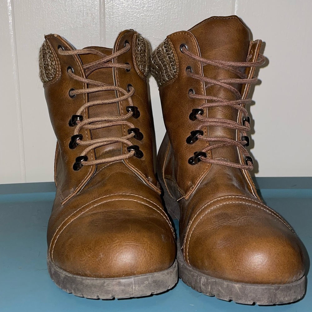Fashion Combat boot